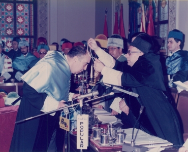 Fotografía: Fernando Lázaro Carreter en su nombramiento como doctor honoris causa por la Universidad de Zaragoza en 1985 