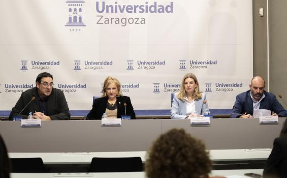 Fabra, Bolea, Pérez y Bilbao presentando programa IA