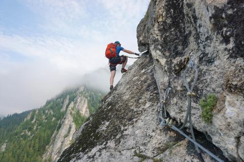 Vía ferrata. Catedra de Montaña Campus de Huesca-Unizar